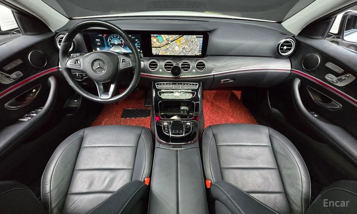 Mercedes-Benz E 300, снимка 7 - Автомобили и джипове - 54367368