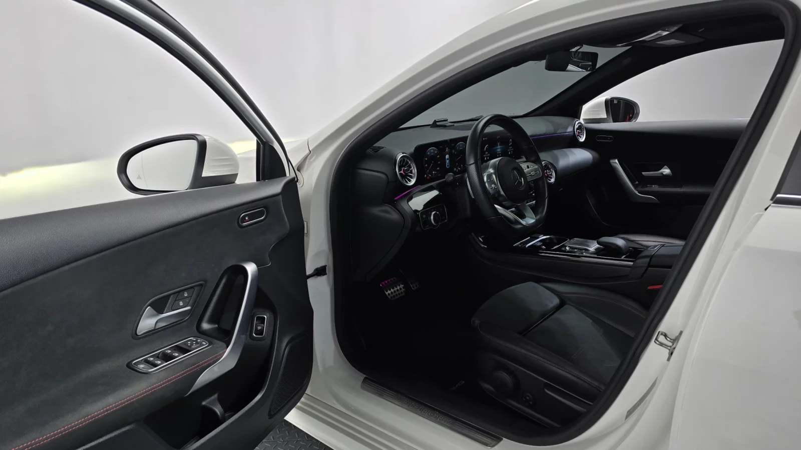 Mercedes-Benz A 250 !!AMG LINE!! PANORAMA #FULL# | Mobile.bg � ����������� 10