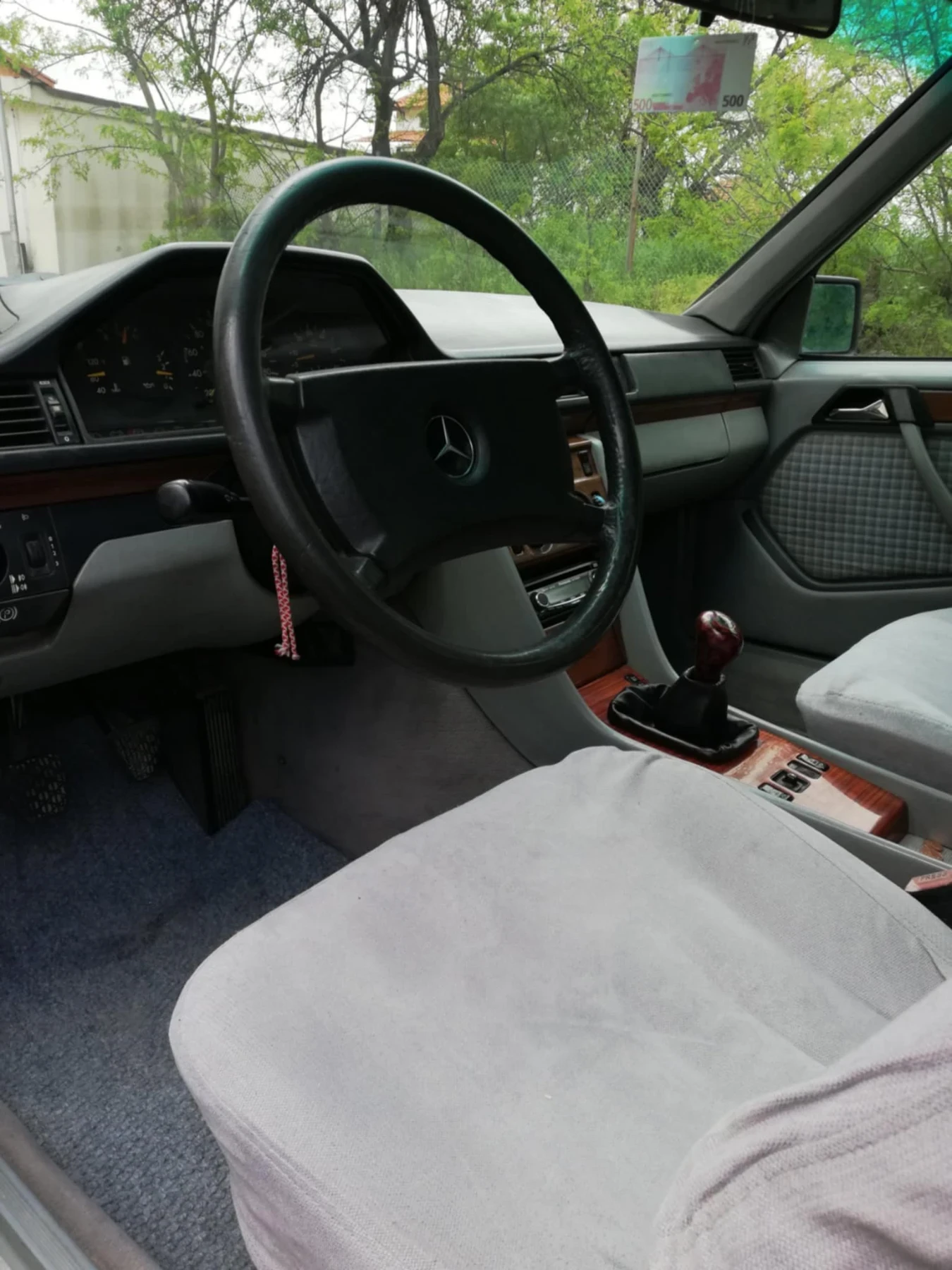 Mercedes-Benz 124, снимка 13 - Автомобили и джипове - 54993928