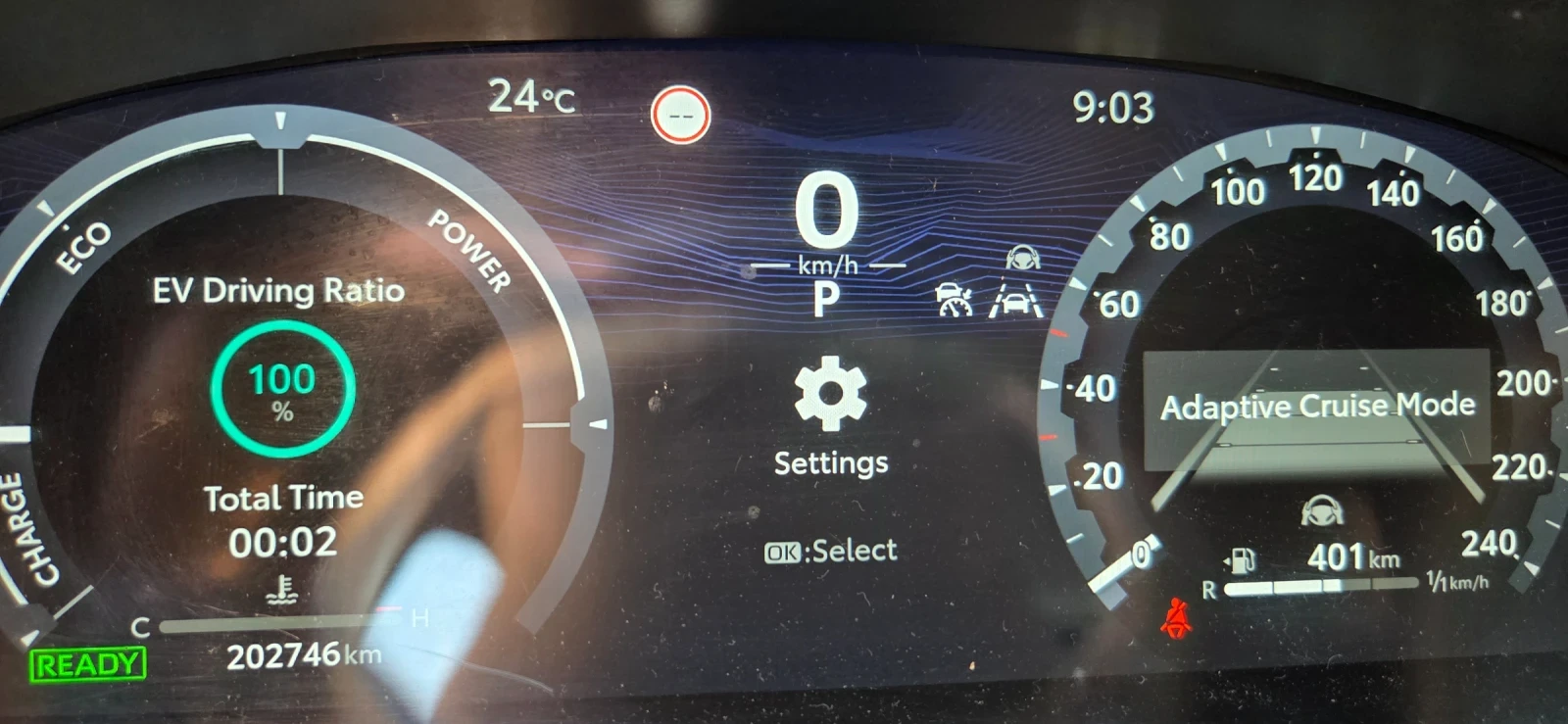 Toyota Corolla 2.0 Hybrid, снимка 15 - Автомобили и джипове - 55400920