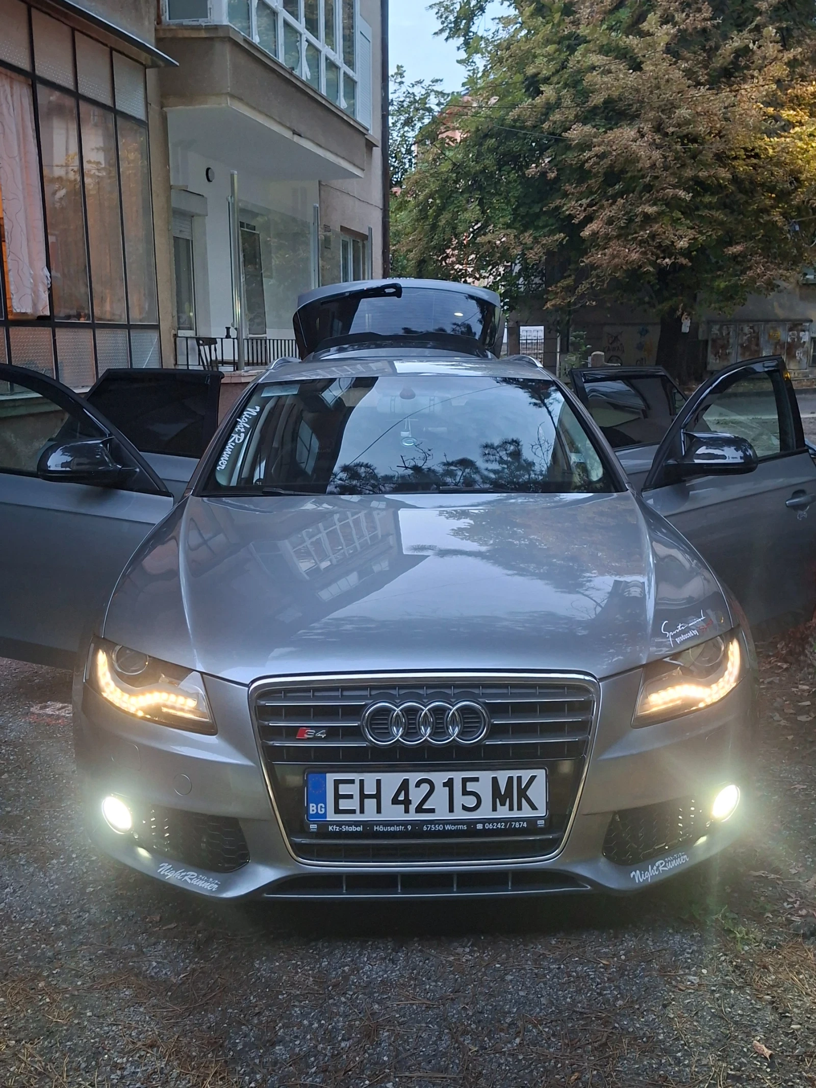 Audi A4 Б8 Авант, снимка 2 - Автомобили и джипове - 55871771