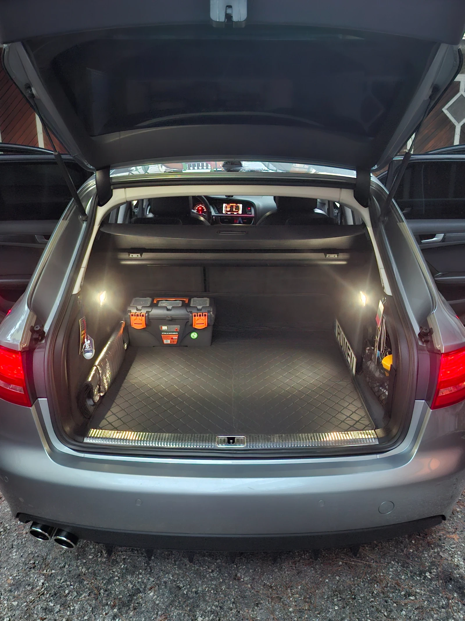 Audi A4 Б8 Авант, снимка 13 - Автомобили и джипове - 55871771