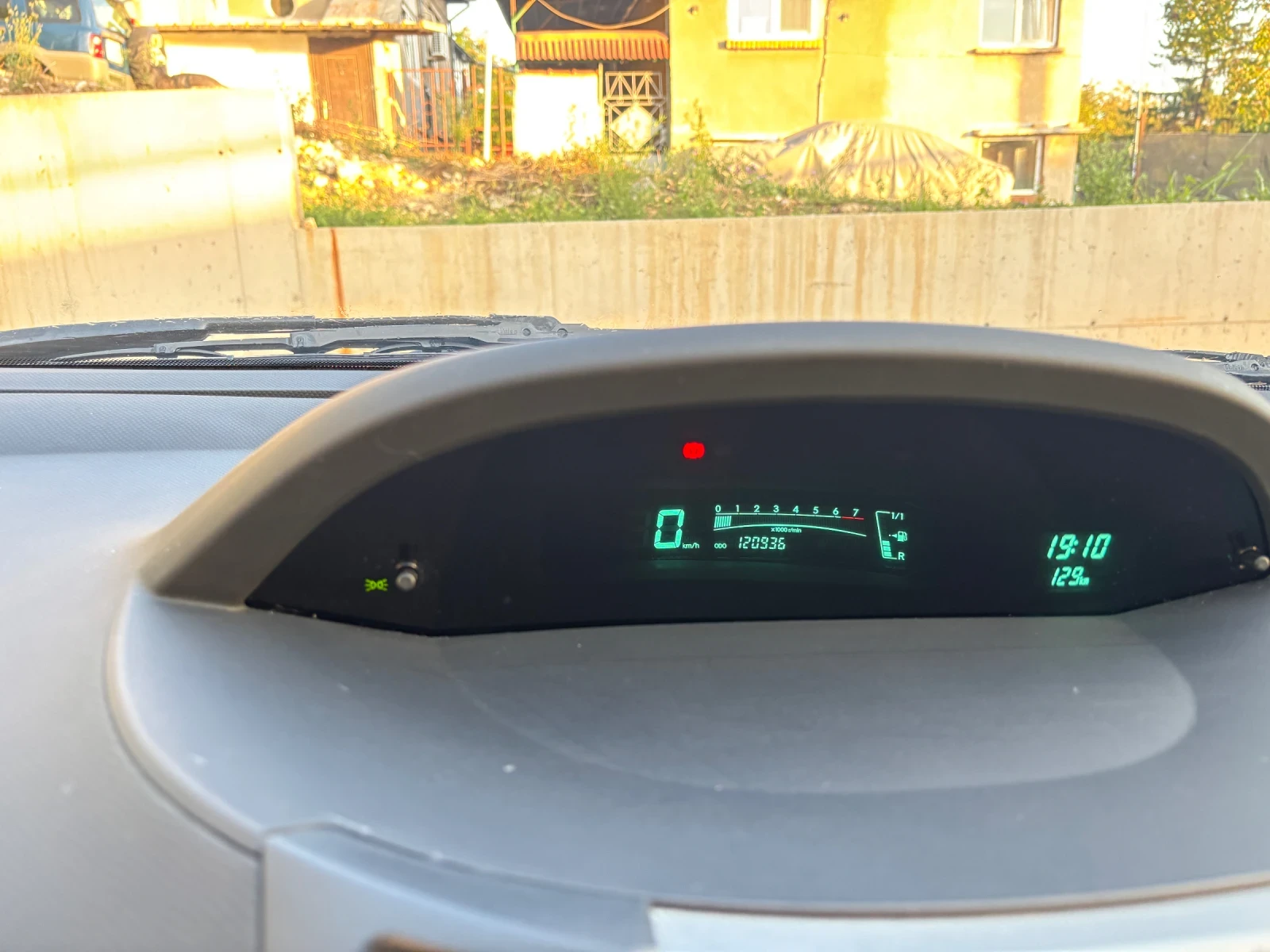 Toyota Yaris 1.3 | Mobile.bg � ����������� 14