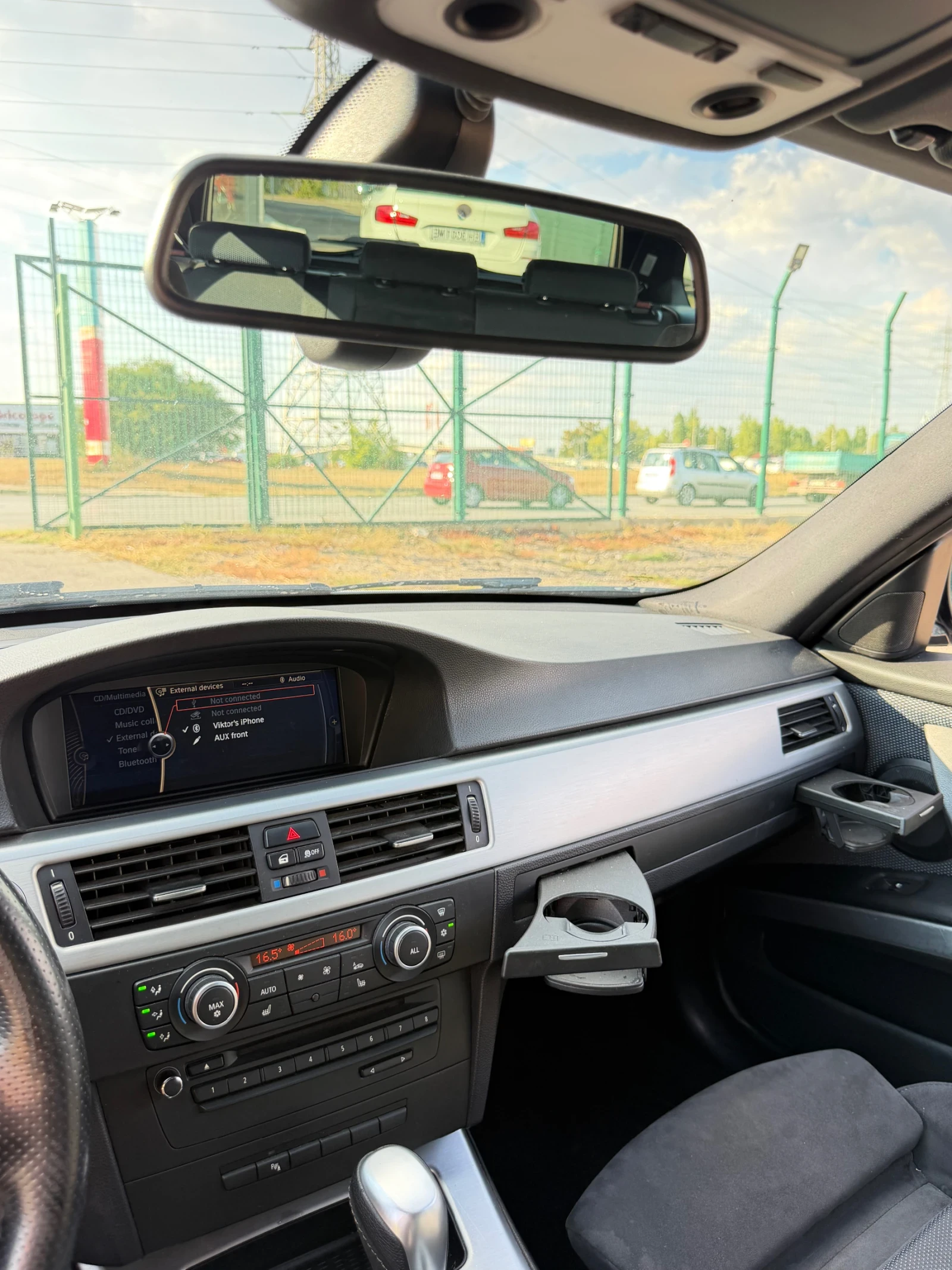 BMW 335 EDITION/EURO5/KW/Keyless, снимка 9 - Автомобили и джипове - 56131006