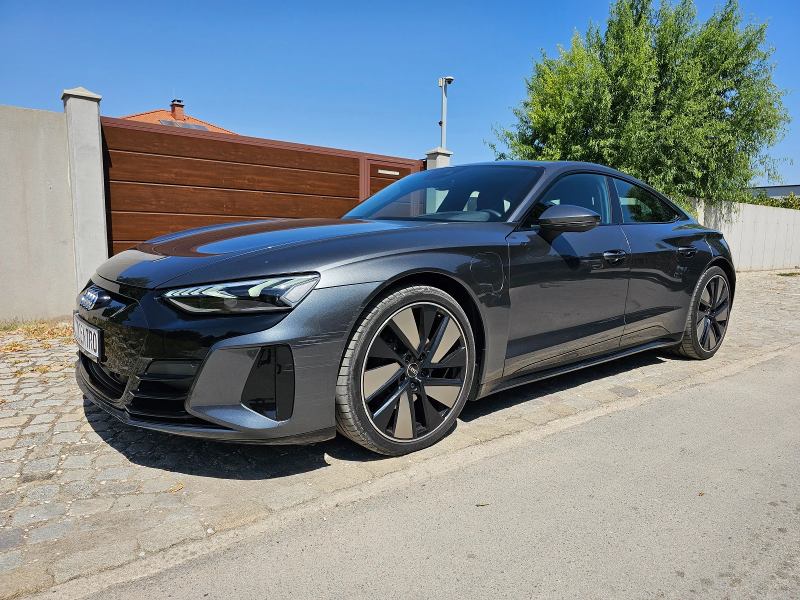 Audi E-Tron GT quattro 32.00km , снимка 5 - Автомобили и джипове - 56203045