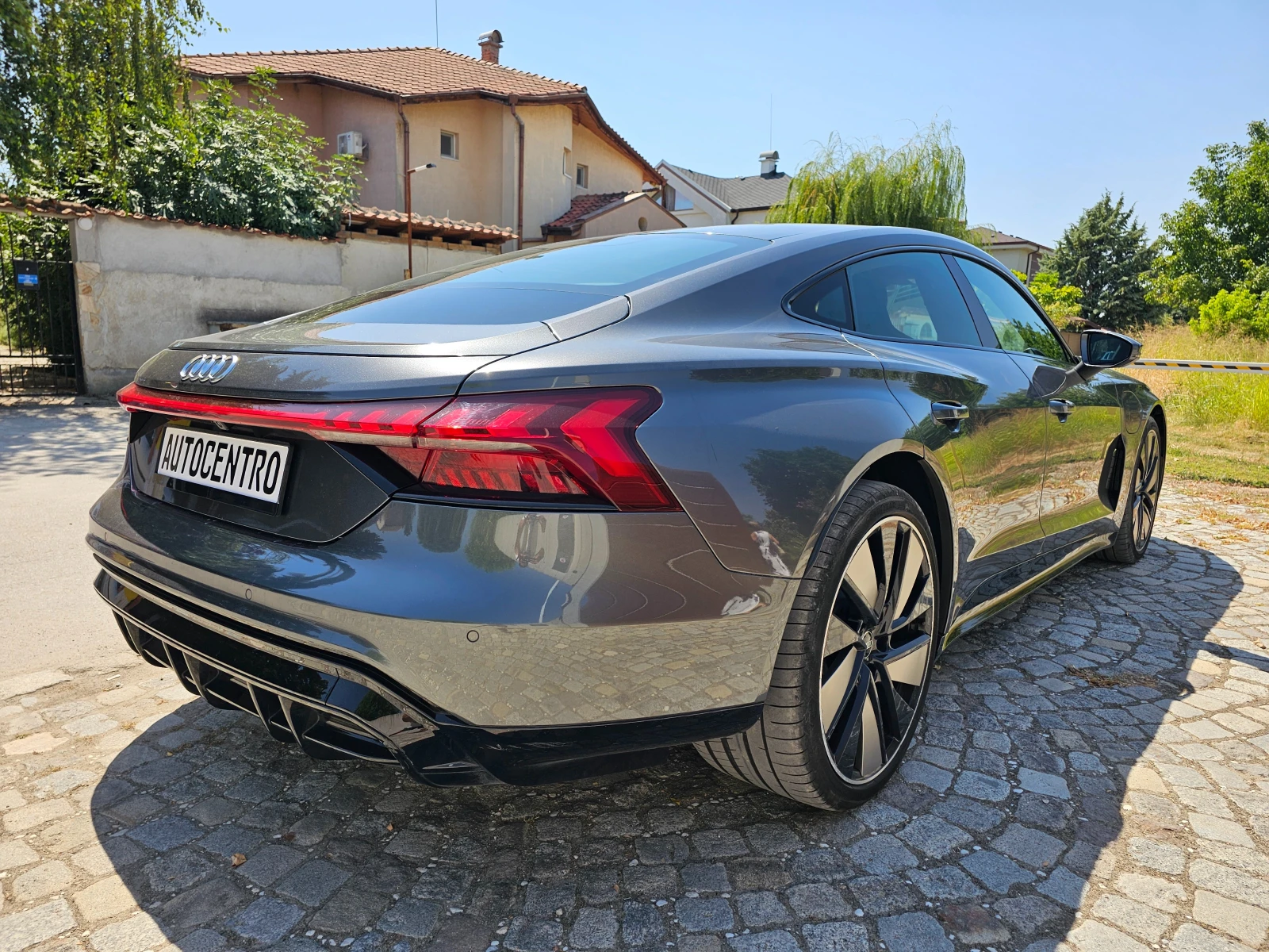 Audi E-Tron GT quattro 32.00km , снимка 8 - Автомобили и джипове - 56203045