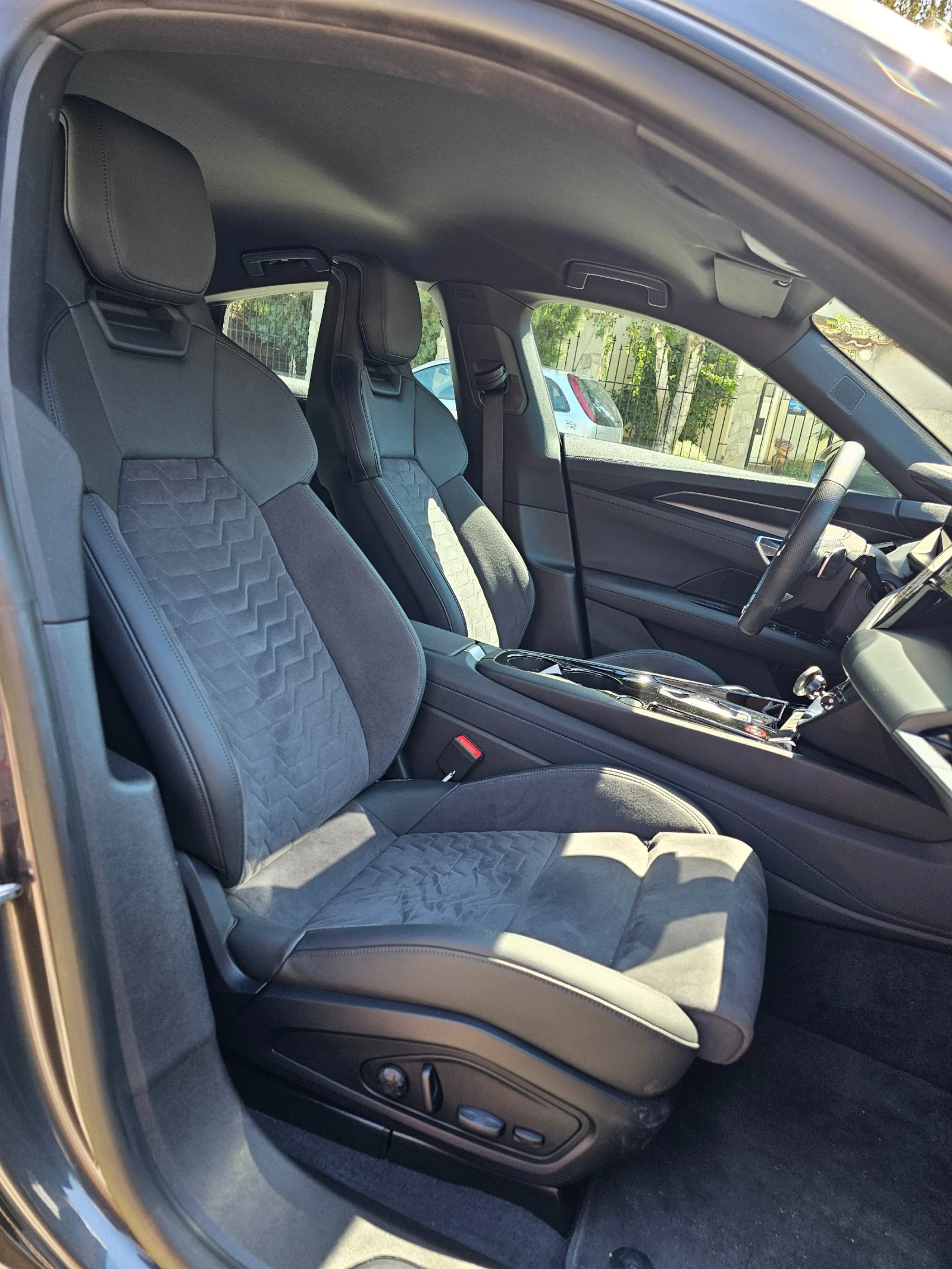 Audi E-Tron GT quattro 32.00km , снимка 15 - Автомобили и джипове - 56203045