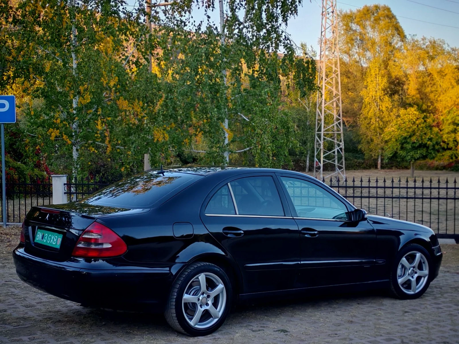Mercedes-Benz E 270 2.7CDI(177)* 6-��������* CLASSIC-EDITION*  | Mobile.bg � ����������� 7
