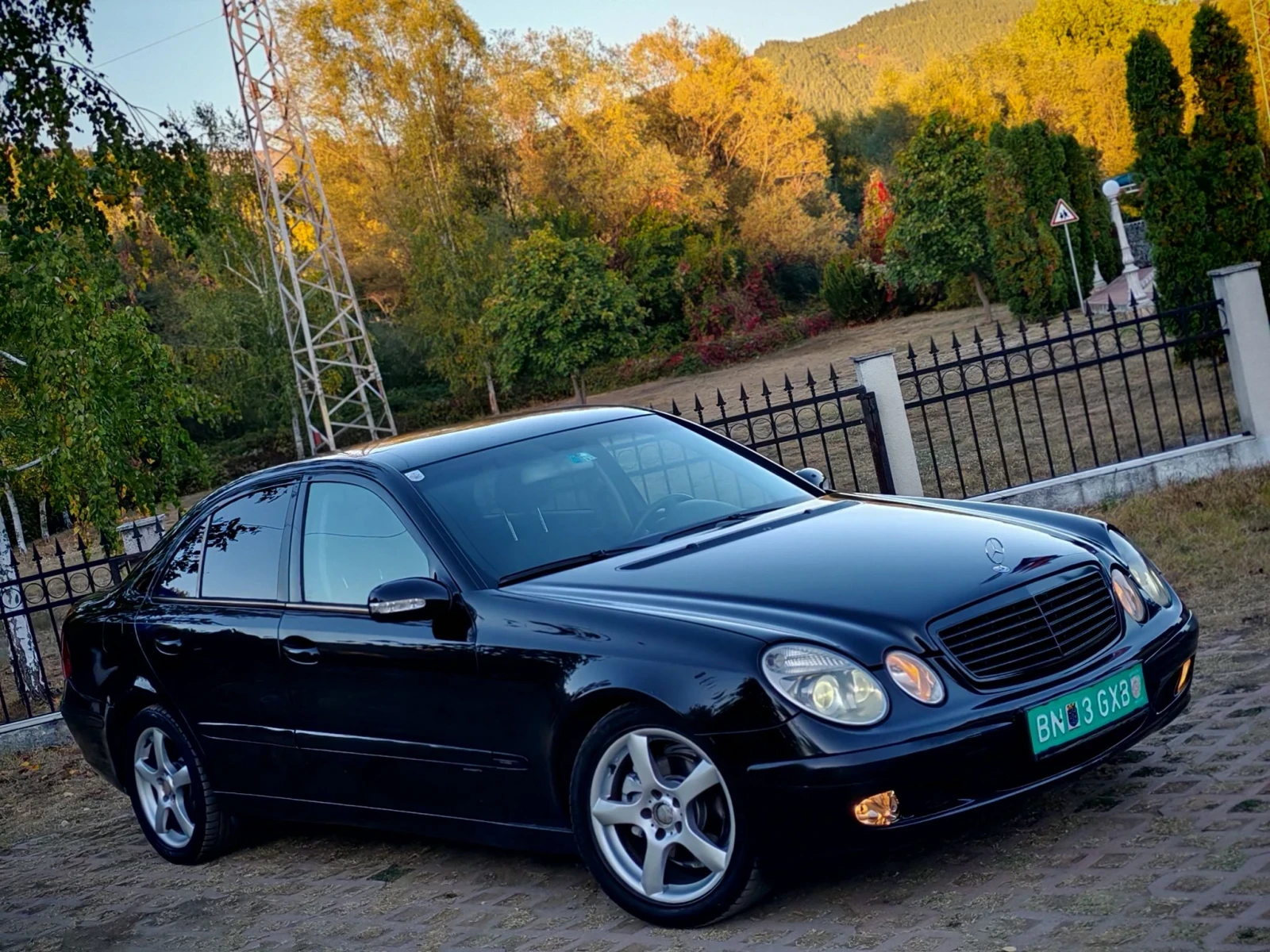 Mercedes-Benz E 270 2.7CDI(177)* 6-��������* CLASSIC-EDITION*  | Mobile.bg � ����������� 9