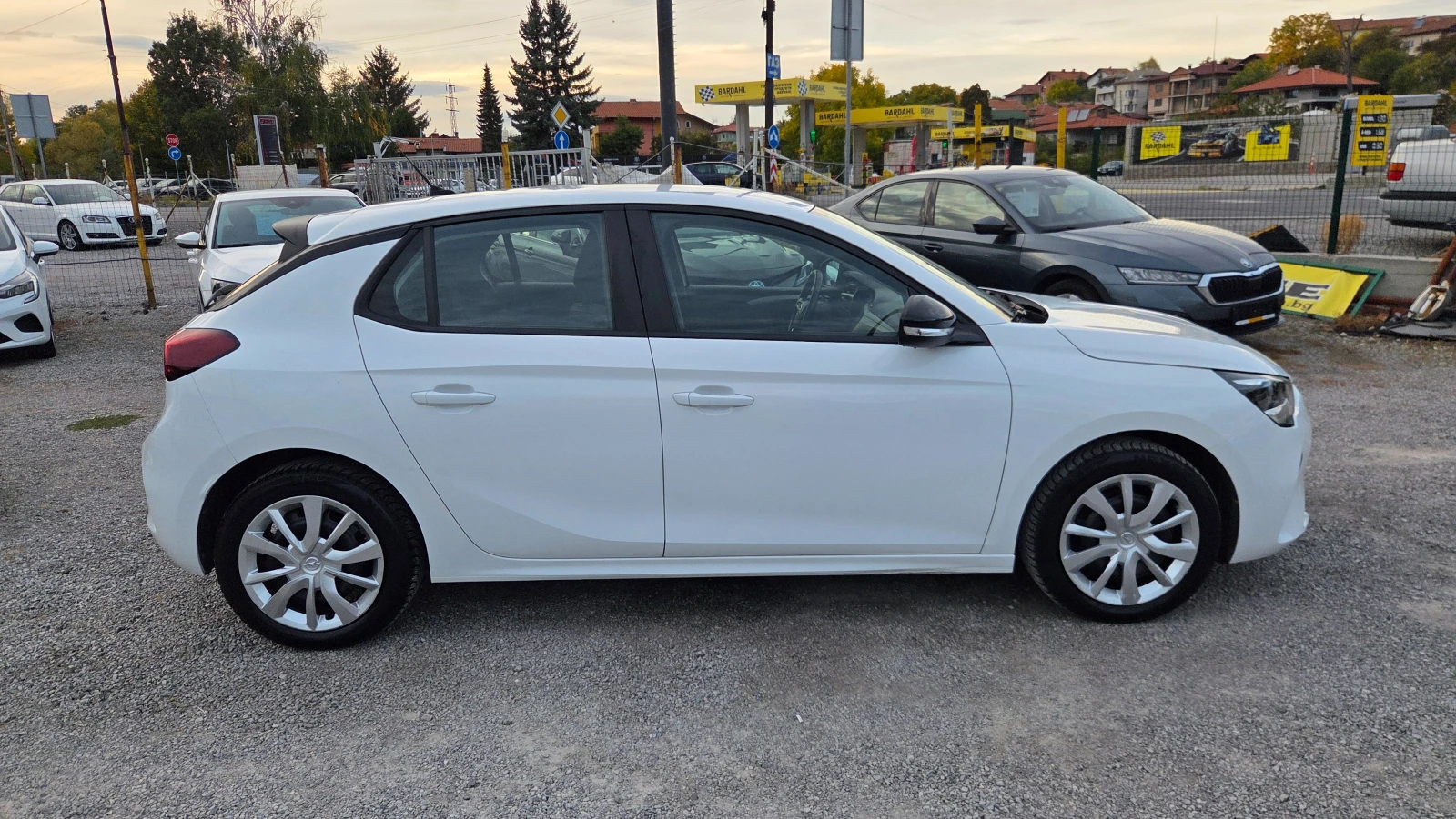 Opel Corsa 1.5d 99000km, снимка 7 - Автомобили и джипове - 56440141