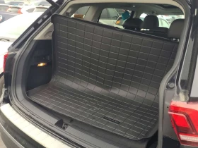 VW Tiguan Highline /CARFAX/ НАВИ/ПОДГРЕВ/КОЖА/4Х4/, снимка 15