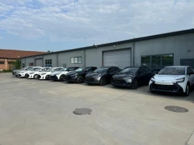 Toyota C-HR HYBRID 1.8, снимка 15