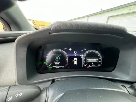 Toyota C-HR HYBRID 1.8, снимка 10