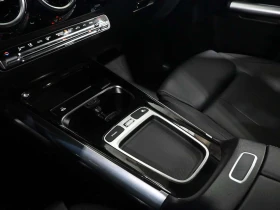 Mercedes-Benz GLA 250 4MATIC* ПАНО* ДИСТР*  | Auto.bg — изображение 16