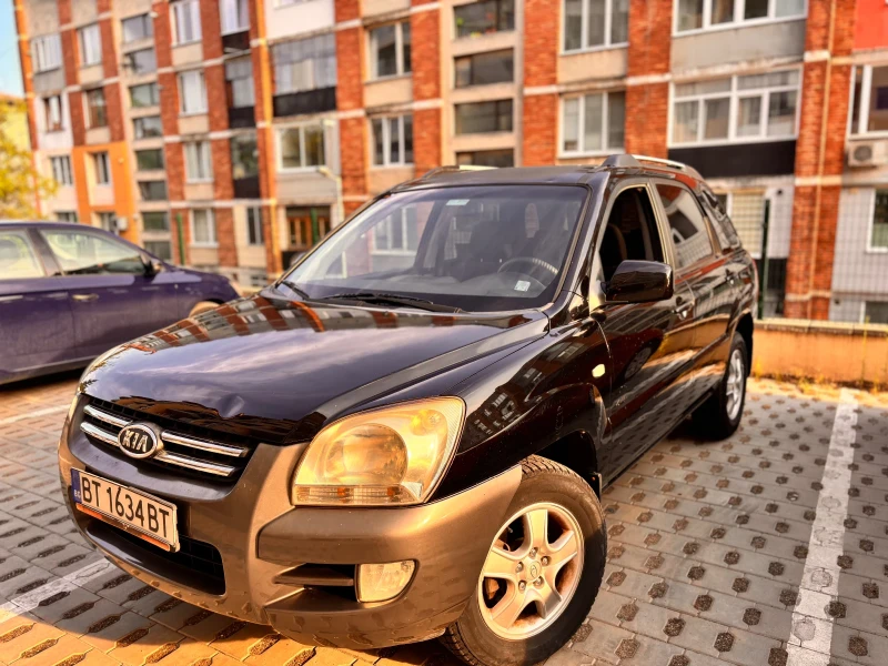 Kia Sportage, снимка 4 - Автомобили и джипове - 46970194