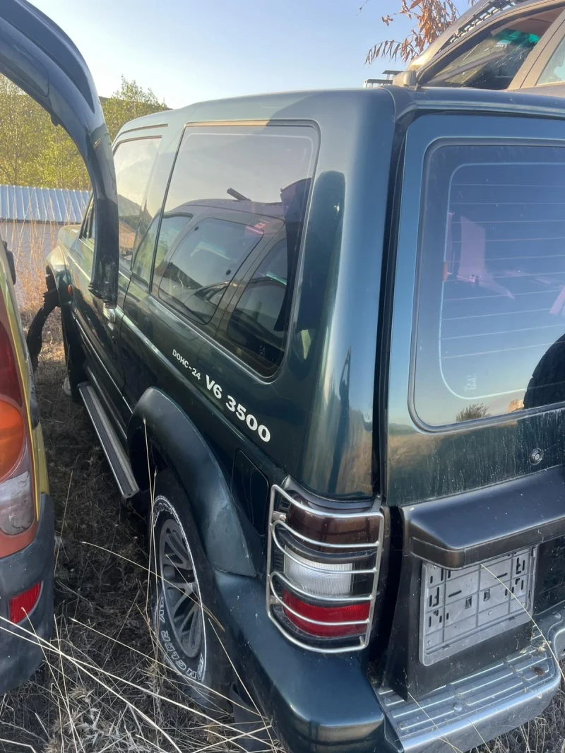 Mitsubishi Pajero 3.5 бензин 208кс., снимка 4 - Автомобили и джипове - 51468027