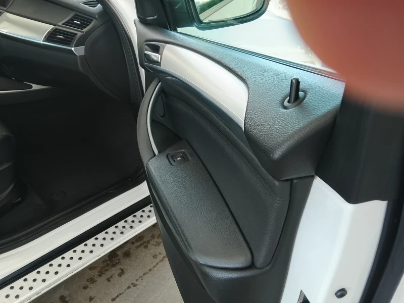 BMW X6, снимка 6 - Автомобили и джипове - 52630591