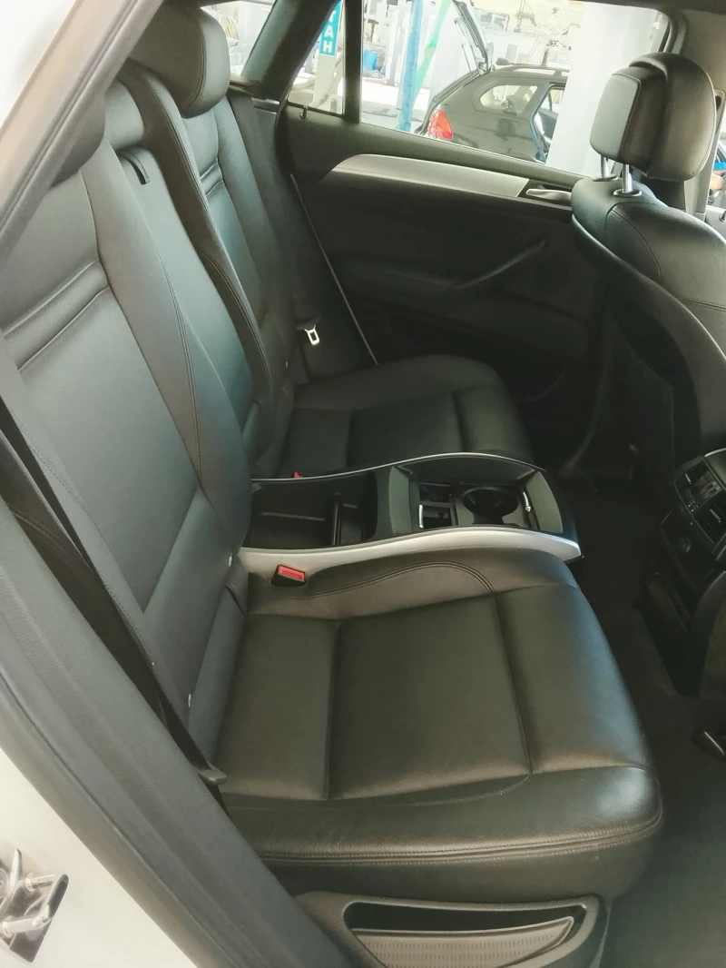 BMW X6, снимка 10 - Автомобили и джипове - 52630591