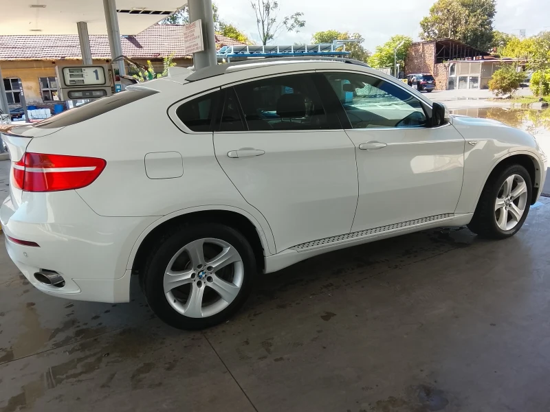 BMW X6, снимка 8 - Автомобили и джипове - 52630591