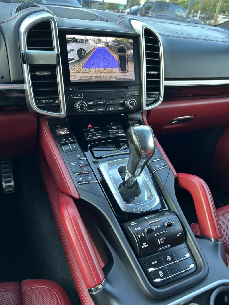 Porsche Cayenne S 4.2 Facelift TechArt , снимка 14 - Автомобили и джипове - 52569010