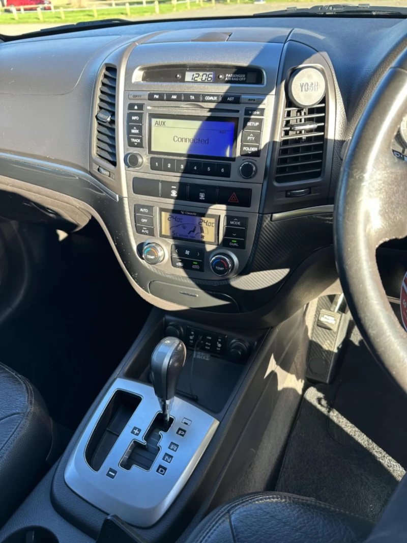 Hyundai Santa fe 2.2 CRDI Premium Auto, снимка 7 - Автомобили и джипове - 53067691