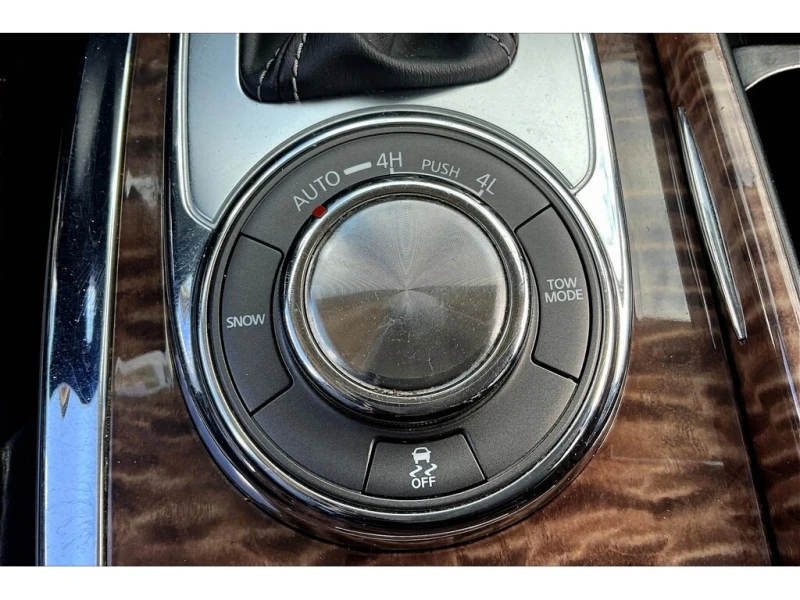 Nissan Armada SL V8 * * CARFAX * * АВТО КРЕДИТ * * , снимка 10 - Автомобили и джипове - 53137076