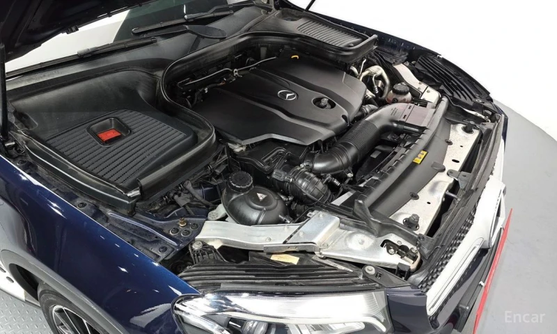 Mercedes-Benz GLC 220, снимка 6 - Автомобили и джипове - 53489528