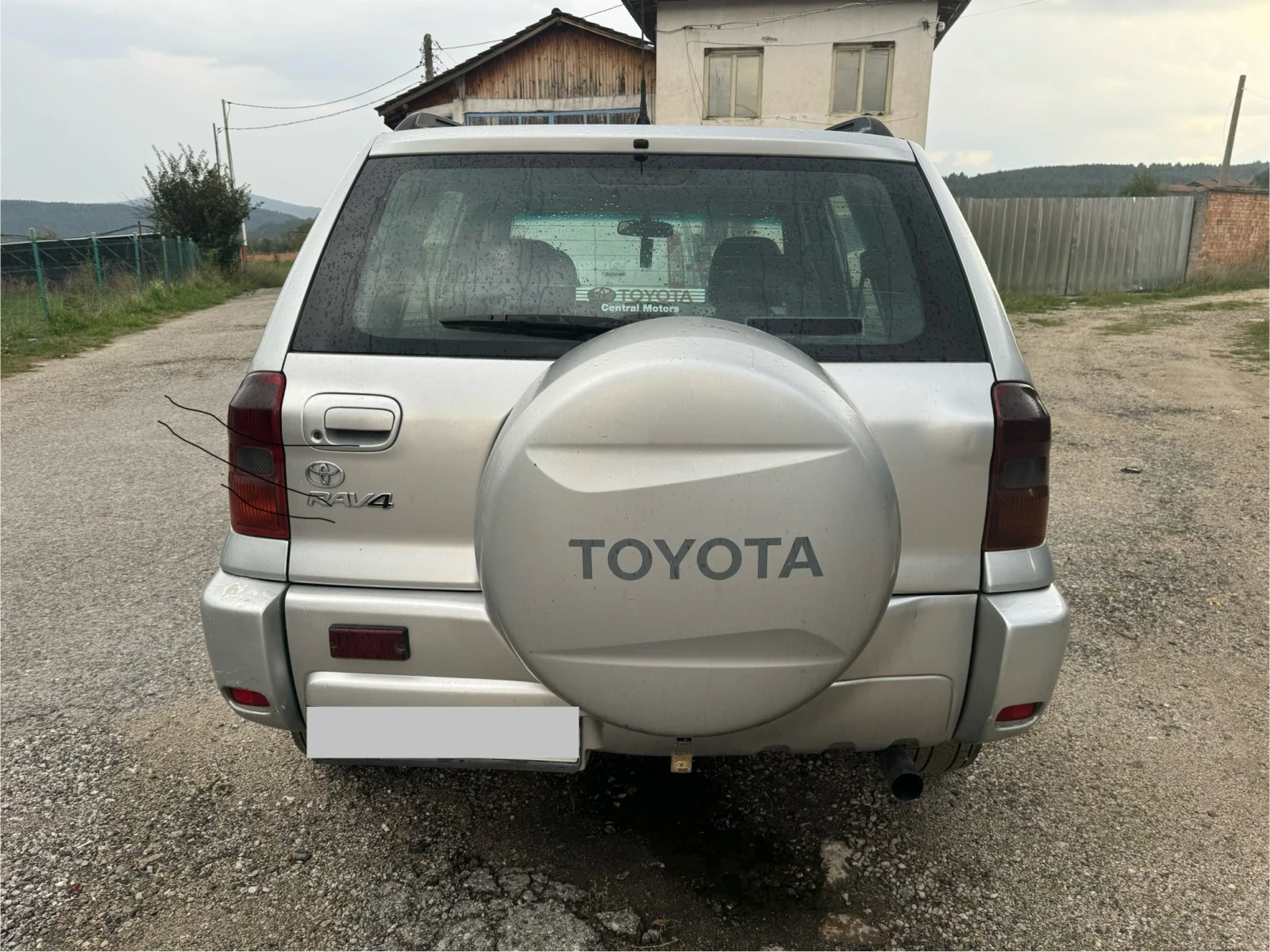 Toyota Rav4 2.0d4d - изображение 4