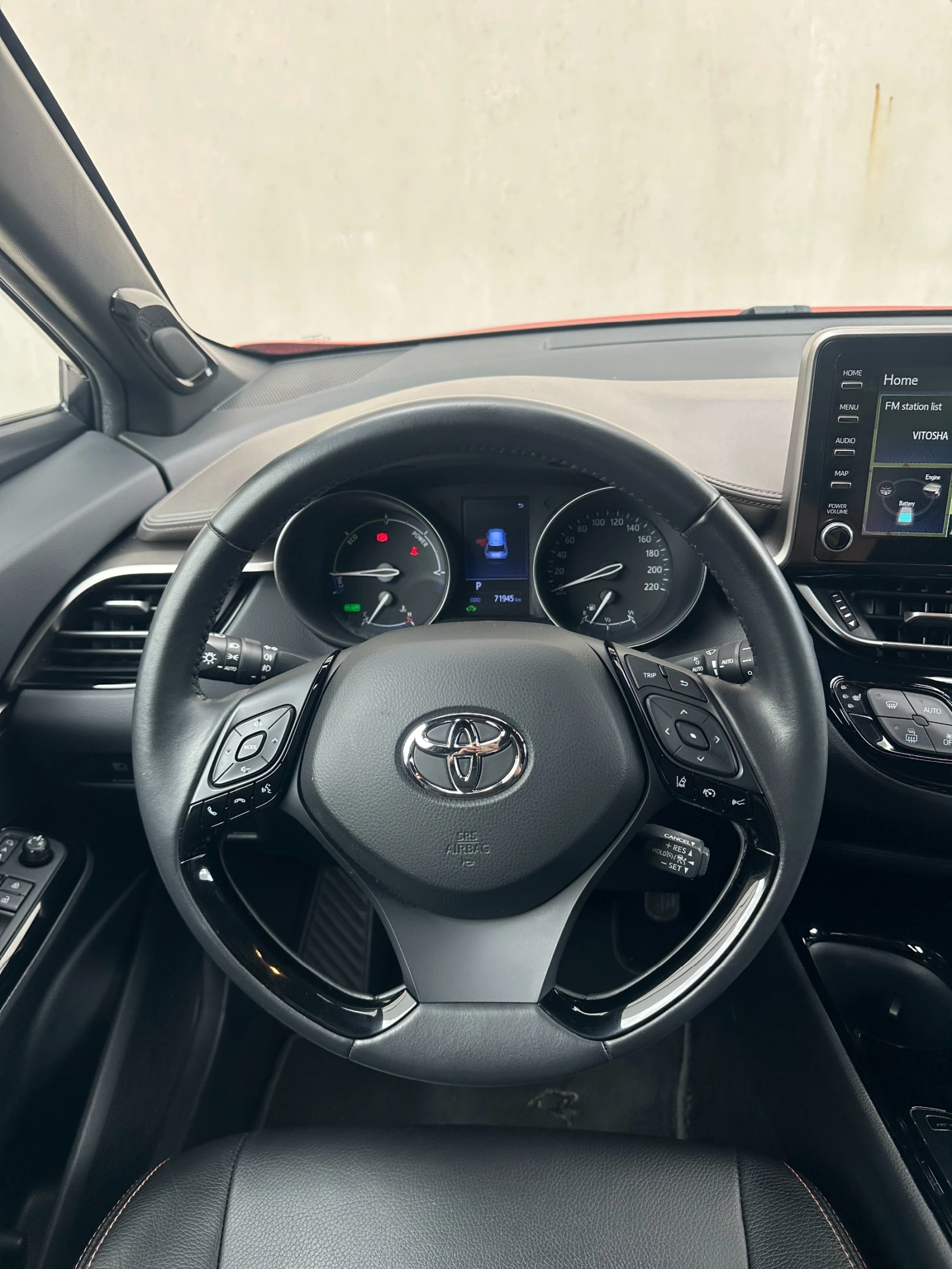 Toyota C-HR 2.0 Hybrid e-CVT Facelift в ГАРАНЦИЯ - изображение 8