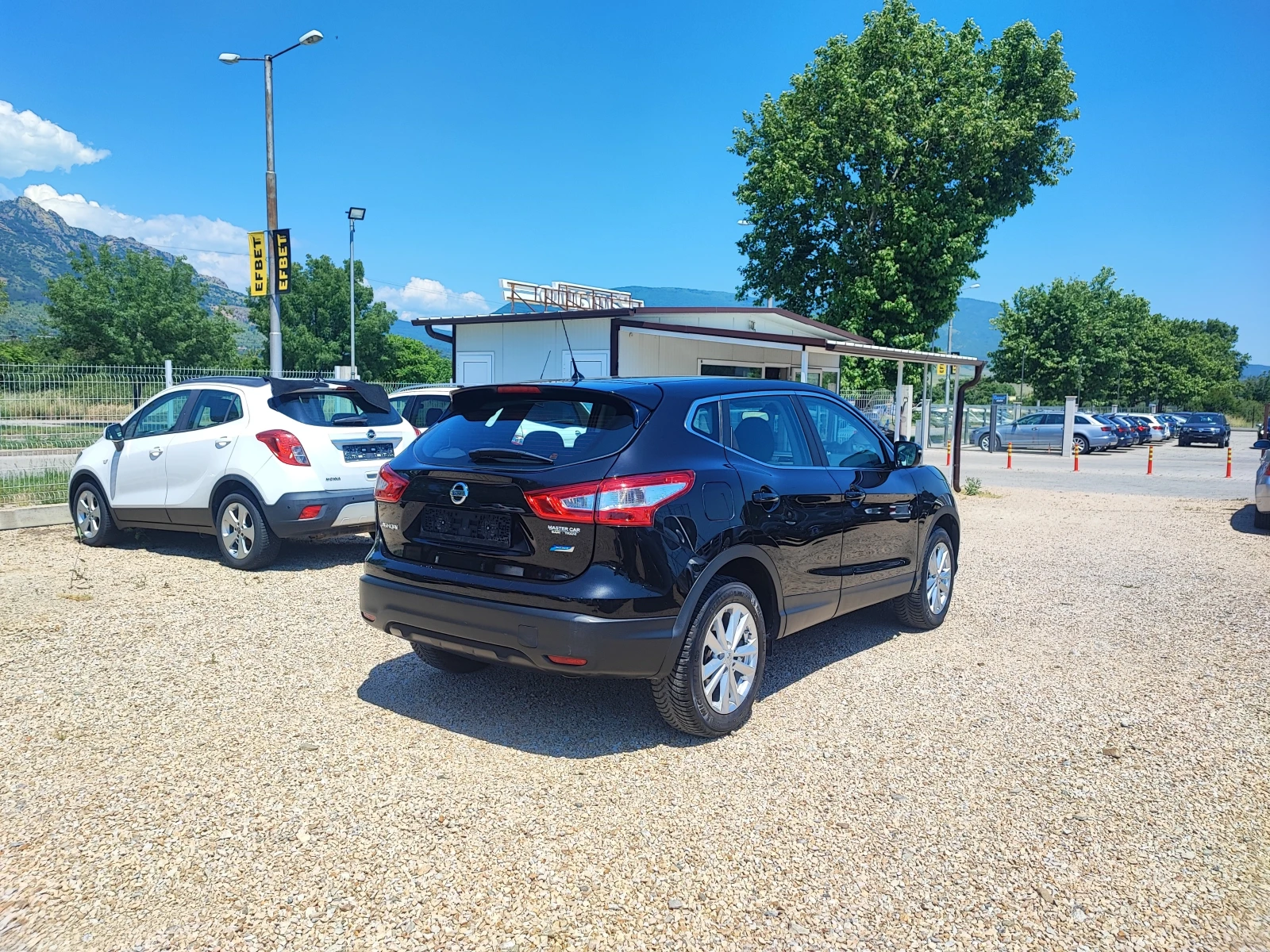 Nissan Qashqai TEKNA 1.5 DCI-110 к.с.ЕВРО6B - изображение 6