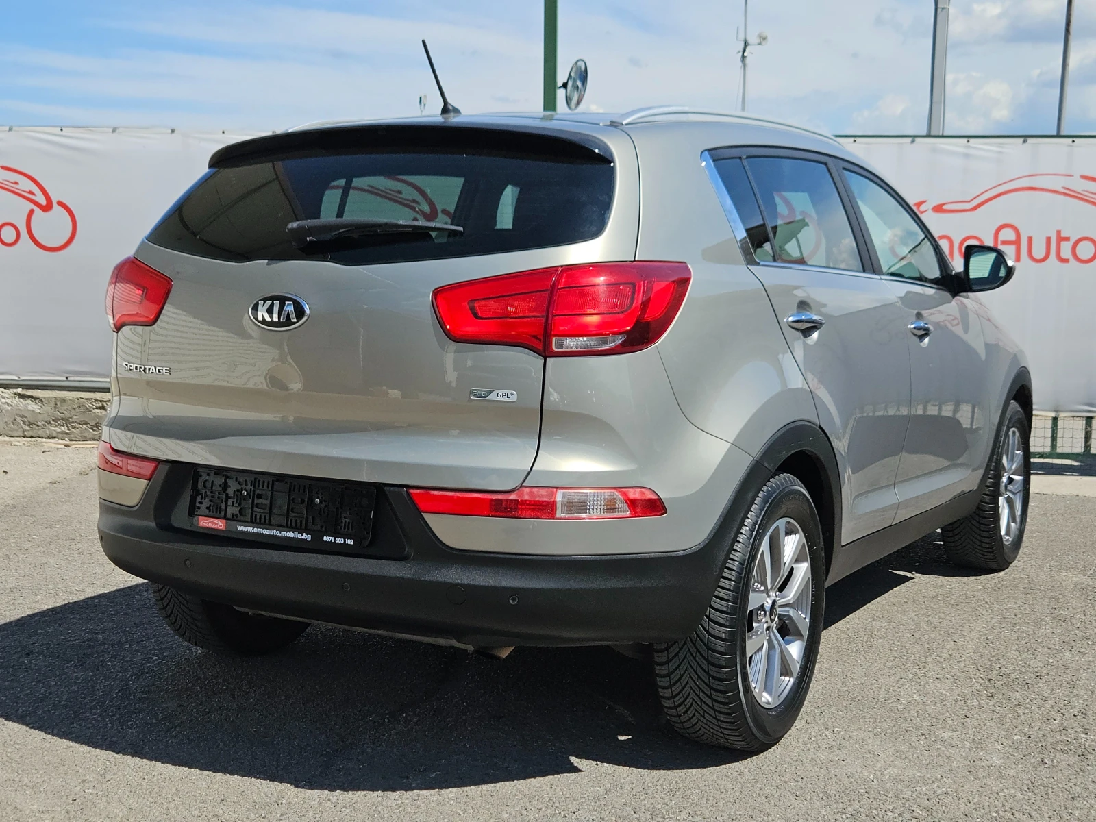 Kia Sportage 1.6GDI/GPL/135k.c/6ск/LED/БЛУТУТ/EURO 6B/ТОП - изображение 3