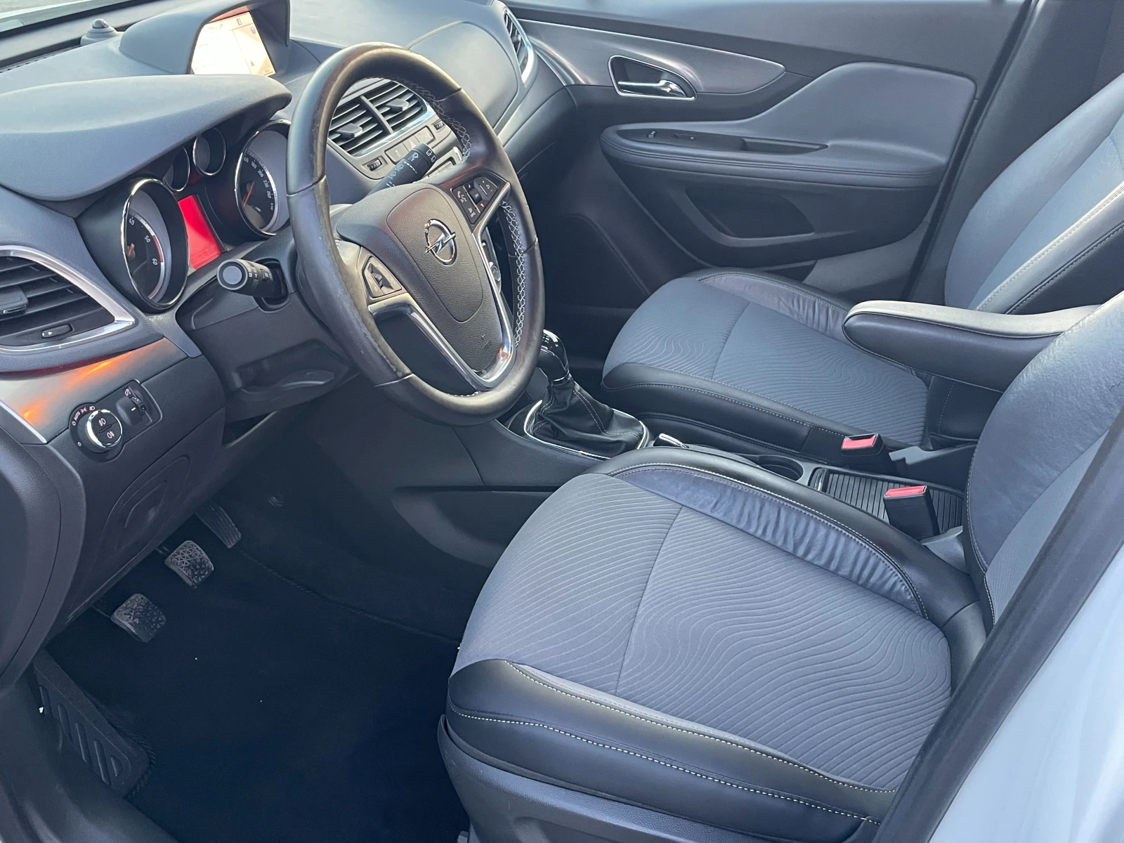 Opel Mokka НОВ ВНОС ИТАЛИЯ 4x4 - изображение 9