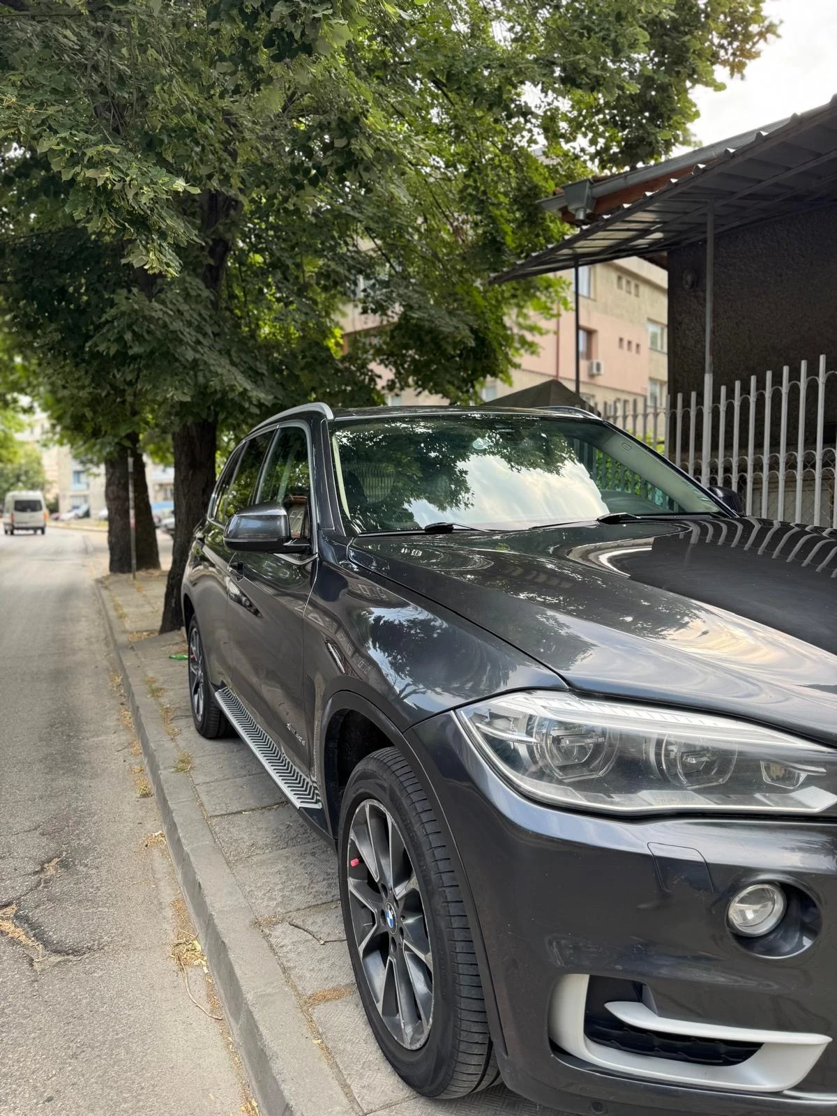 BMW X5 4.0D VACOM ACC Keyless Soft close Harman - изображение 3