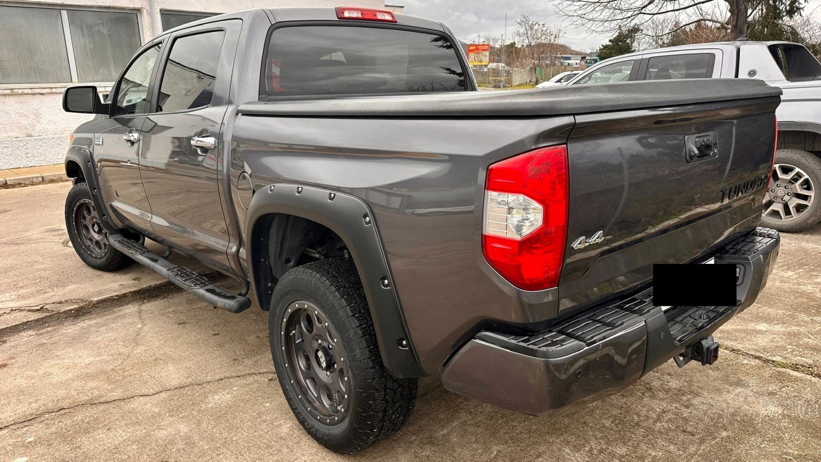 Toyota Tundra Platinum  - изображение 2