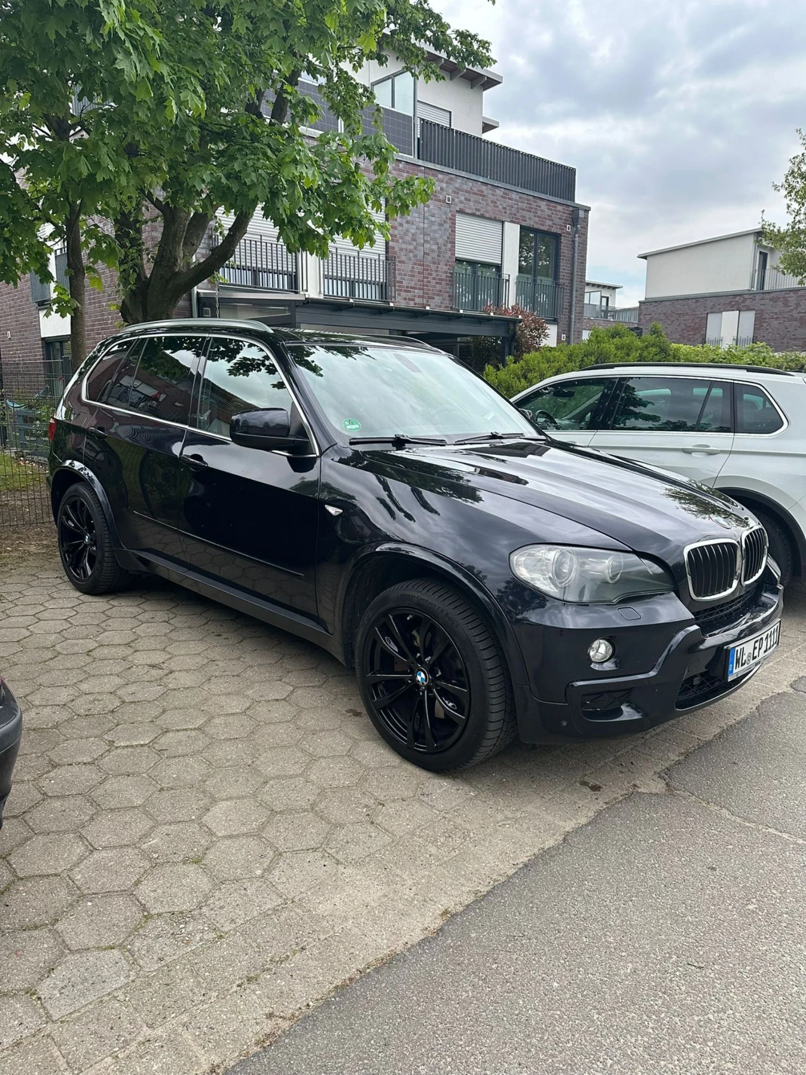 BMW X5 3.0d E70 - изображение 3