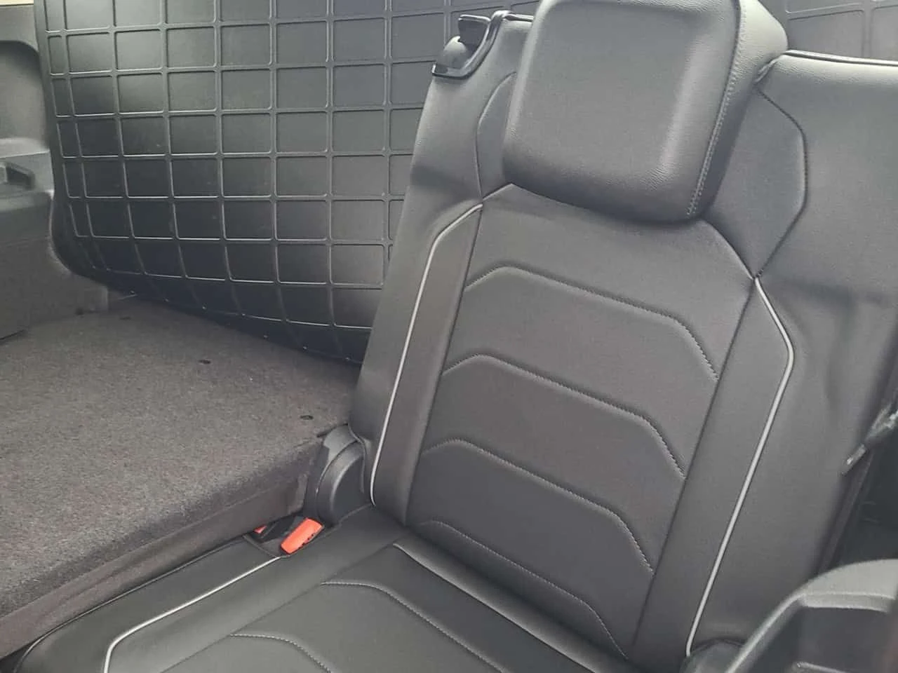 VW Tiguan Highline /CARFAX/ НАВИ/ПОДГРЕВ/КОЖА/4Х4/, снимка 14 - Автомобили и джипове - 53774808