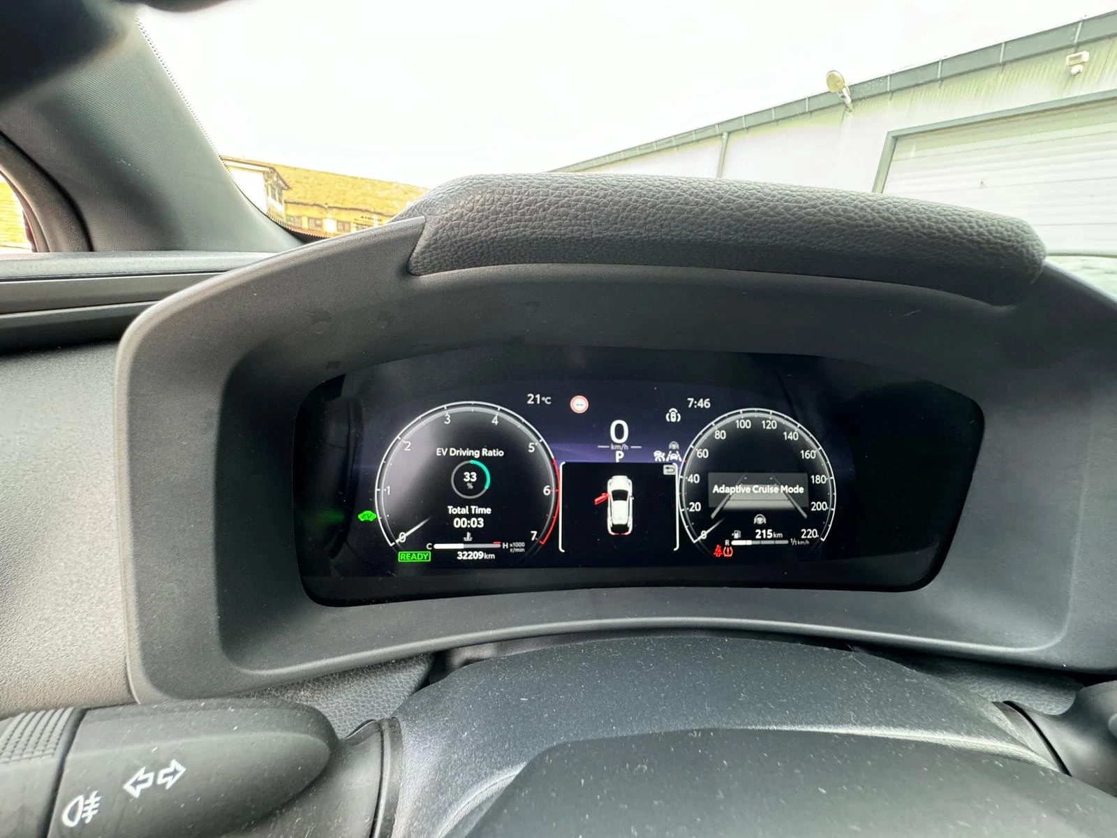 Toyota C-HR HYBRID 1.8, снимка 10 - Автомобили и джипове - 54821612