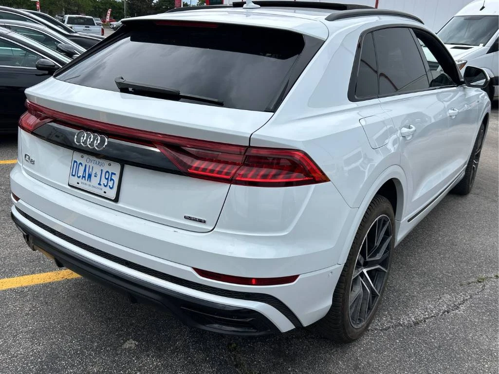 Audi Q8 Progressiv 55 TFSI* ОБДУХВАНЕ * 360 КАМЕРИ, снимка 6 - Автомобили и джипове - 54970457