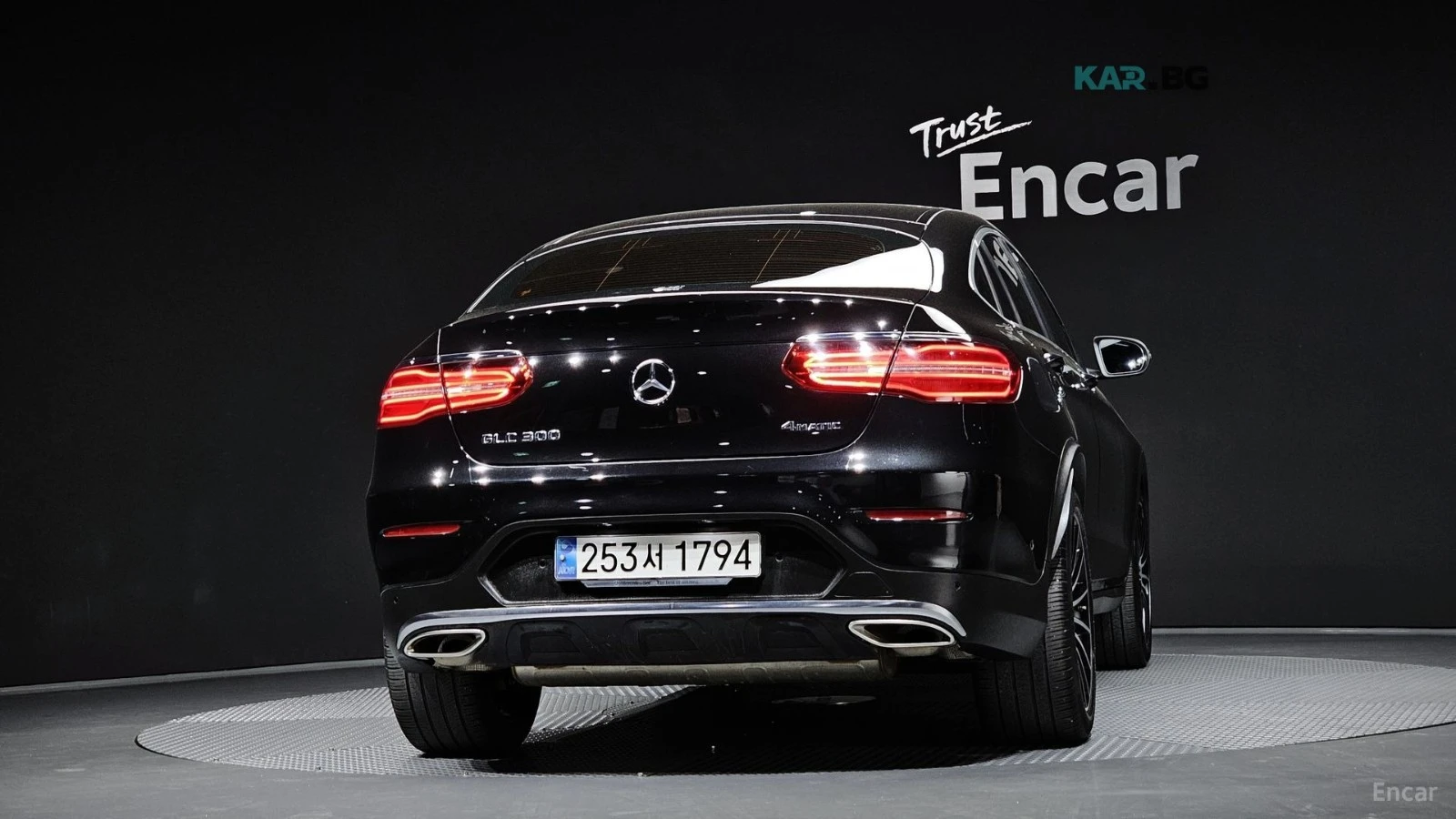 Mercedes-Benz GLC 300 4MATIC* AMG-LINE* 360CAMERA* SUNROOF* BURMESTER* , снимка 4 - Автомобили и джипове - 55258414