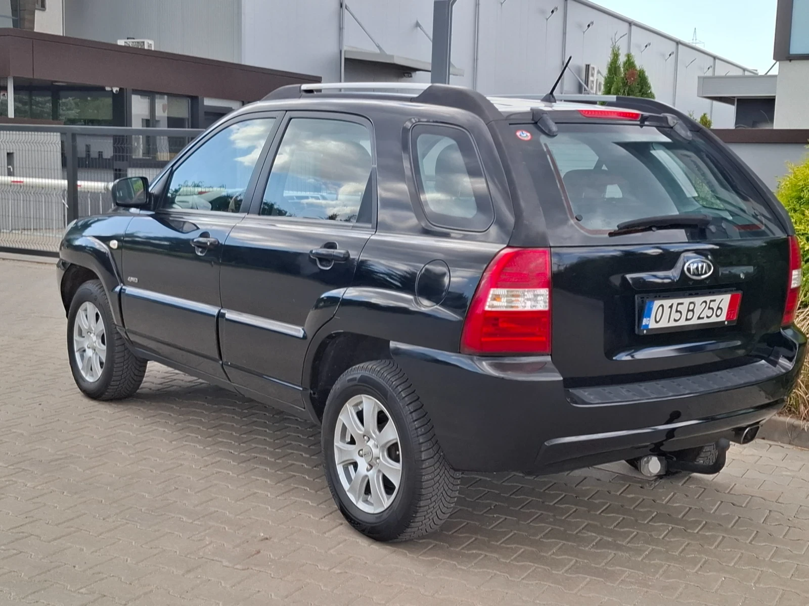 Kia Sportage 2.0I* (141)* КЛИМАТРОНИК* KOЖА* HOB BHOC* , снимка 6 - Автомобили и джипове - 55449841