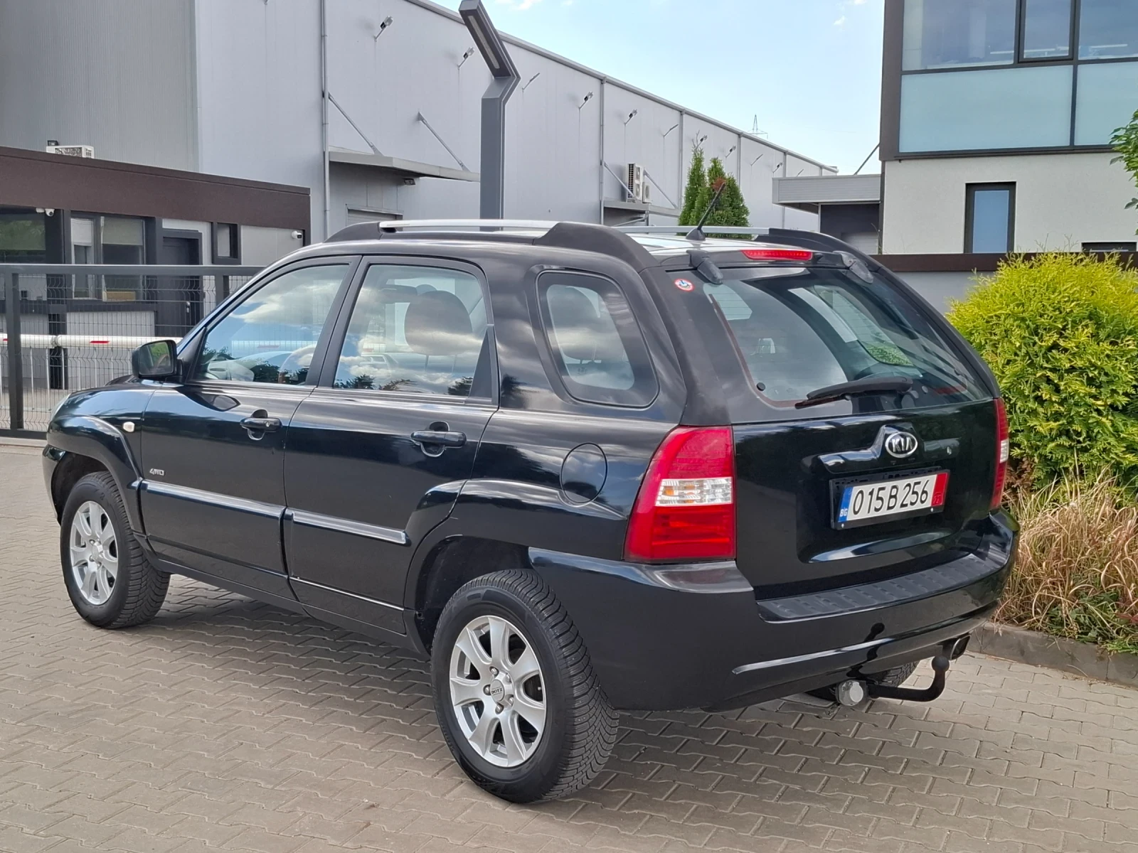 Kia Sportage 2.0I* (141)* КЛИМАТРОНИК* KOЖА* HOB BHOC* , снимка 5 - Автомобили и джипове - 55449841