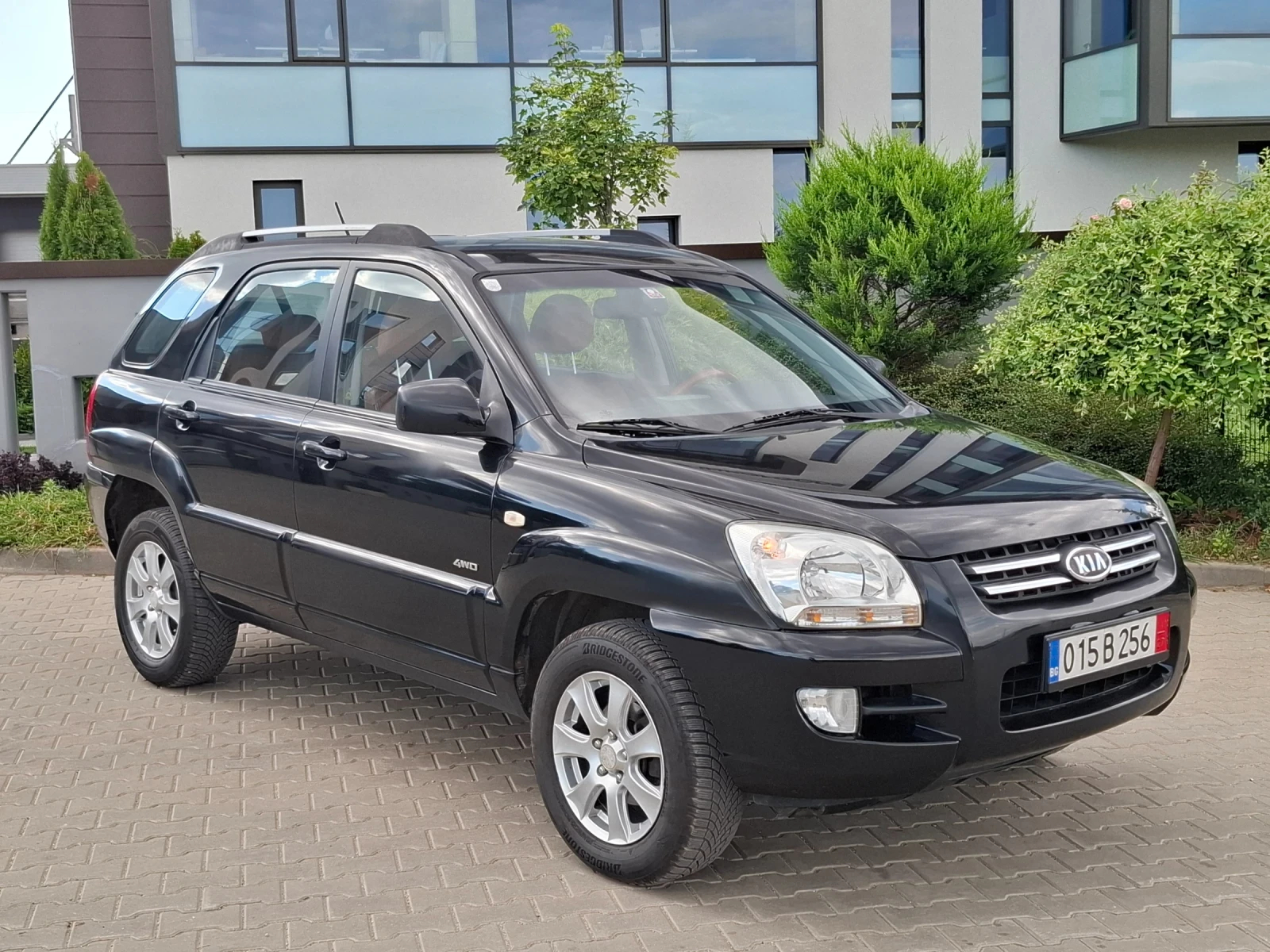 Kia Sportage 2.0I* (141)* КЛИМАТРОНИК* KOЖА* HOB BHOC* , снимка 9 - Автомобили и джипове - 55449841