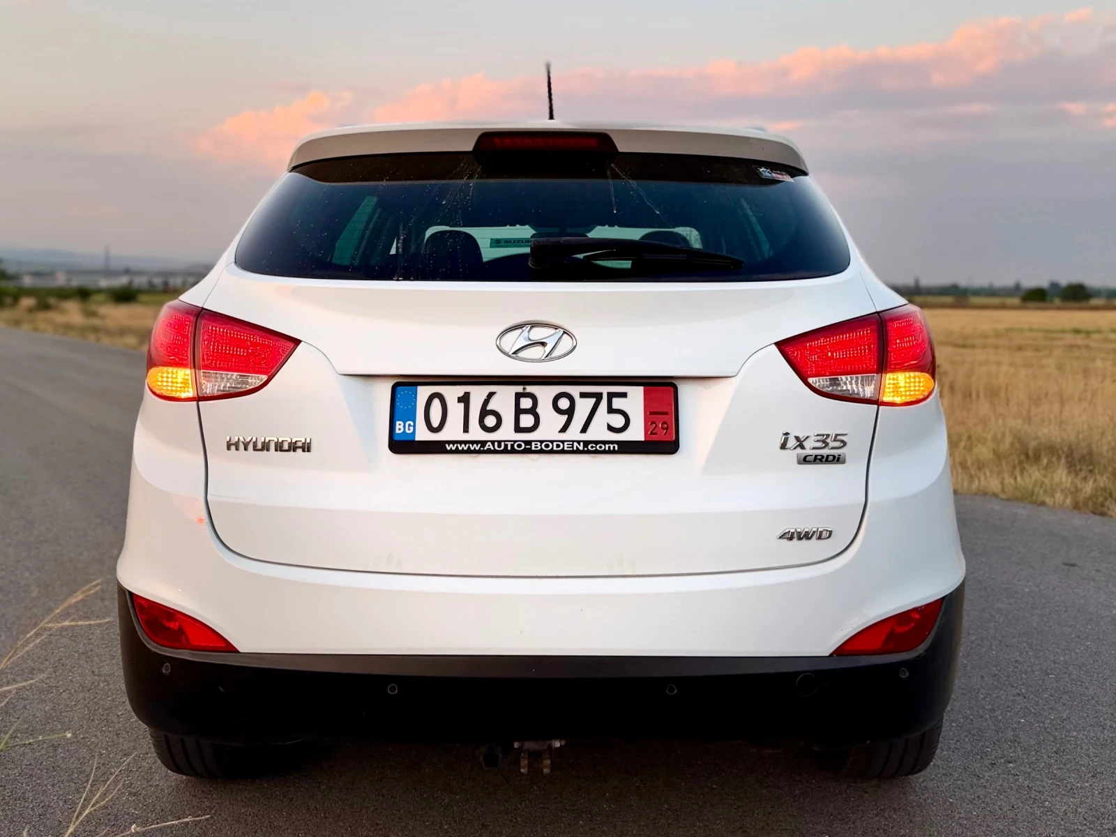 Hyundai IX35 2.0 дизел * 184кс*  4х4 , снимка 4 - Автомобили и джипове - 55677923