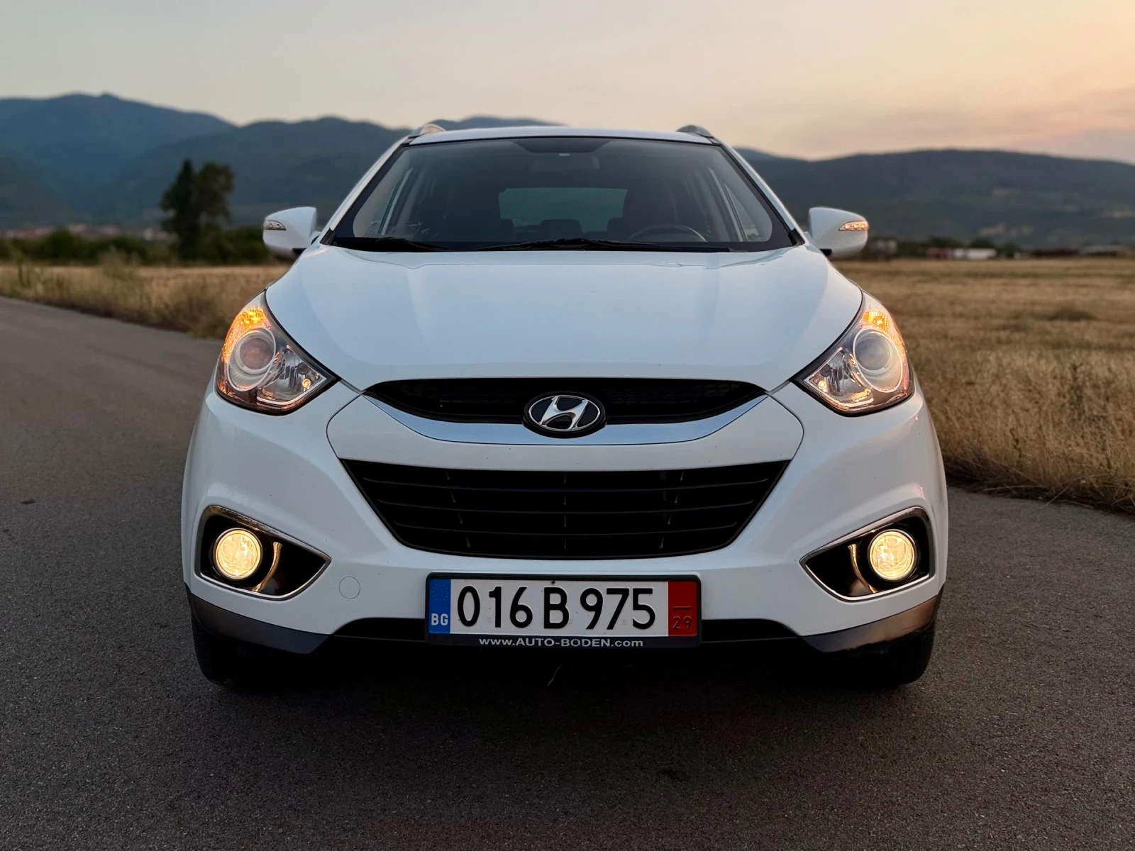 Hyundai IX35 2.0 дизел * 184кс*  4х4 , снимка 2 - Автомобили и джипове - 55677923