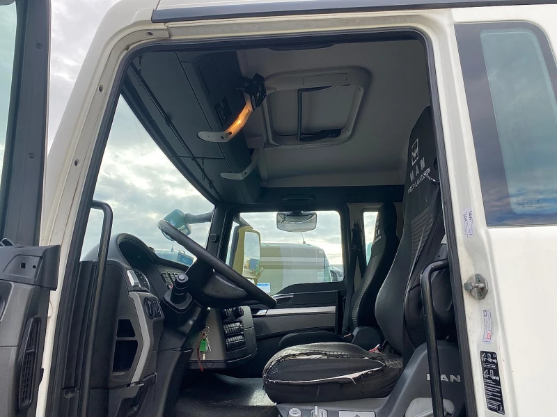Man Tgs 320 - ЗА ТРУПНО МЕСО, снимка 9 - Камиони - 53291594