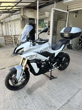     BMW S 1000 XR