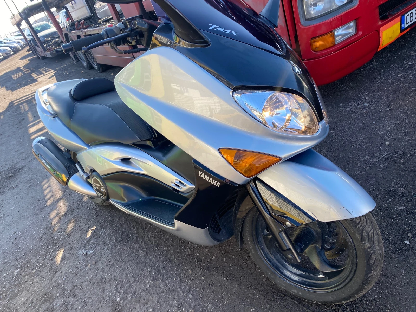 Yamaha T-max 500i 40к.с ITALY - изображение 4