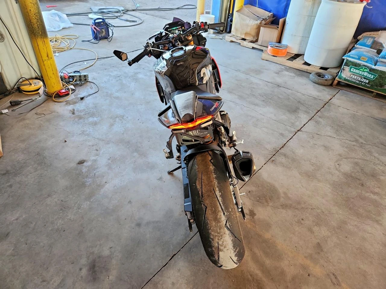 Aprilia Tuono V4 1100 FACTORY, снимка 4 - Мотоциклети и мототехника - 53861167