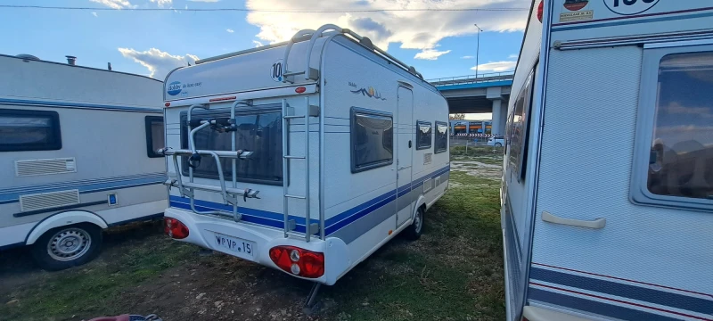 Каравана Hobby 450, снимка 4 - Каравани и кемпери - 52160081