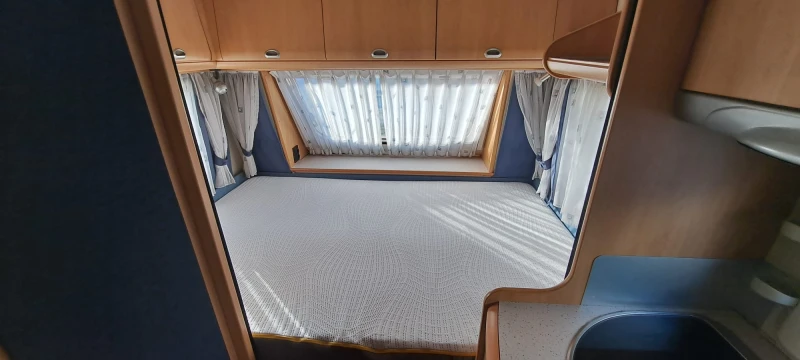 Каравана Hobby 450, снимка 5 - Каравани и кемпери - 52160081